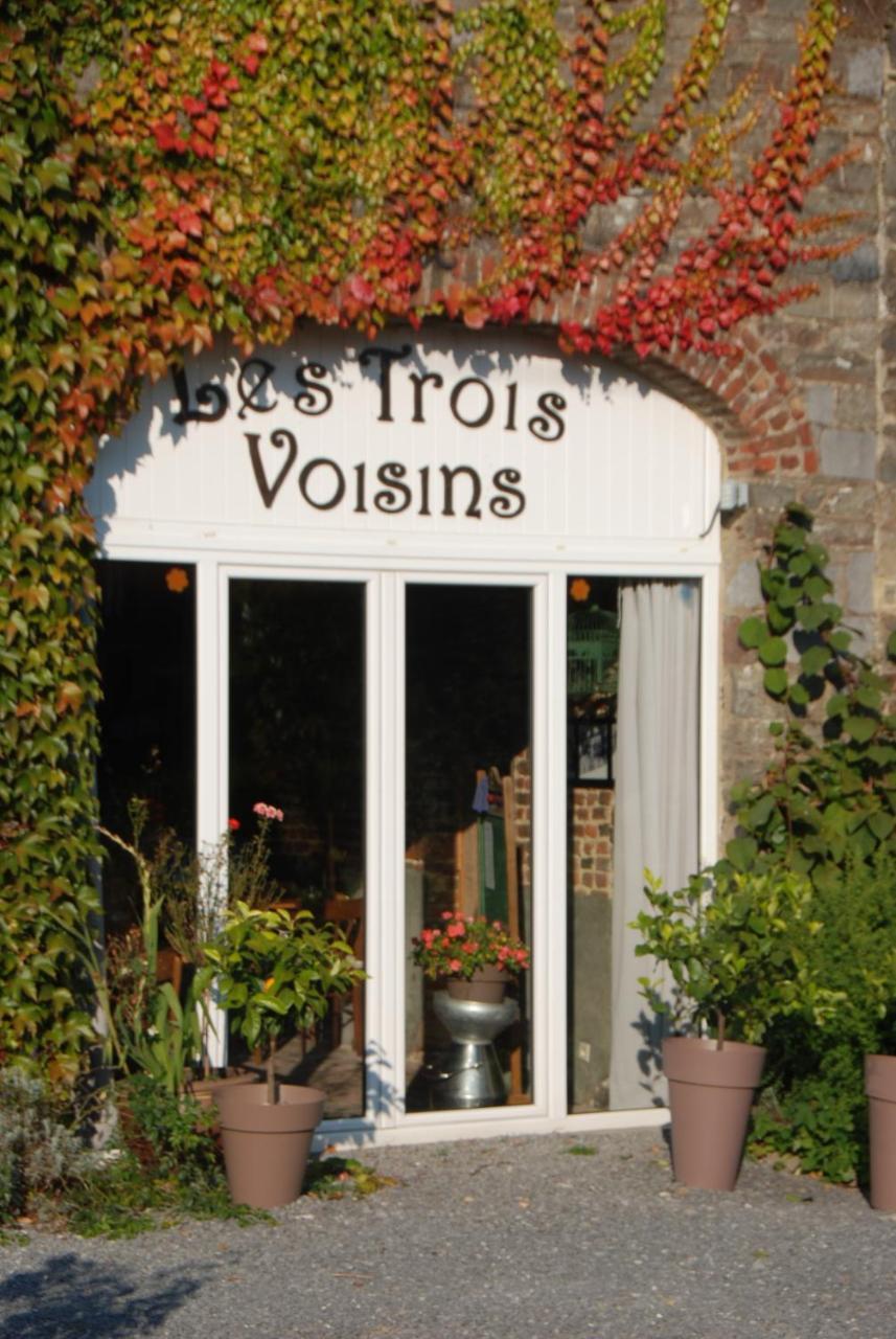 B&B Les Trois Voisins Bourseigne-Vieille Exterior foto